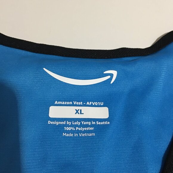 Amazon Blue Employee Uniform Vest Unisex Sleeveless Zip Up Size XL New - Picture 2 of 9
